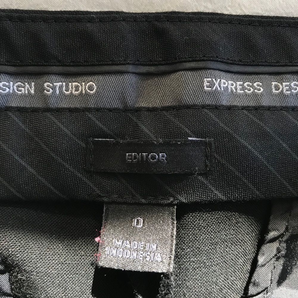 Express Design Studio Editor Shorts - Picture 6 of 8
